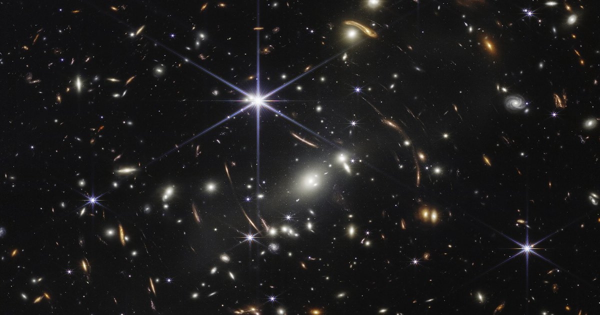 James-Webb-Weltraumteleskop: erstes Deep Field mit tausenden Galaxien hinter dem Galaxienhaufen SMACS 0723